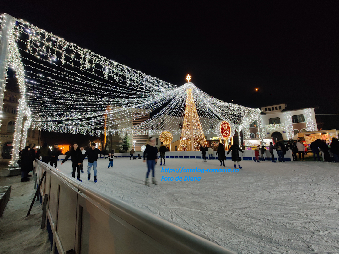 Targul de Craciun in Orasul Piatra Neamt - targ craciun romania moldova patinoar gheata patine piatra neamt fotografie Diana