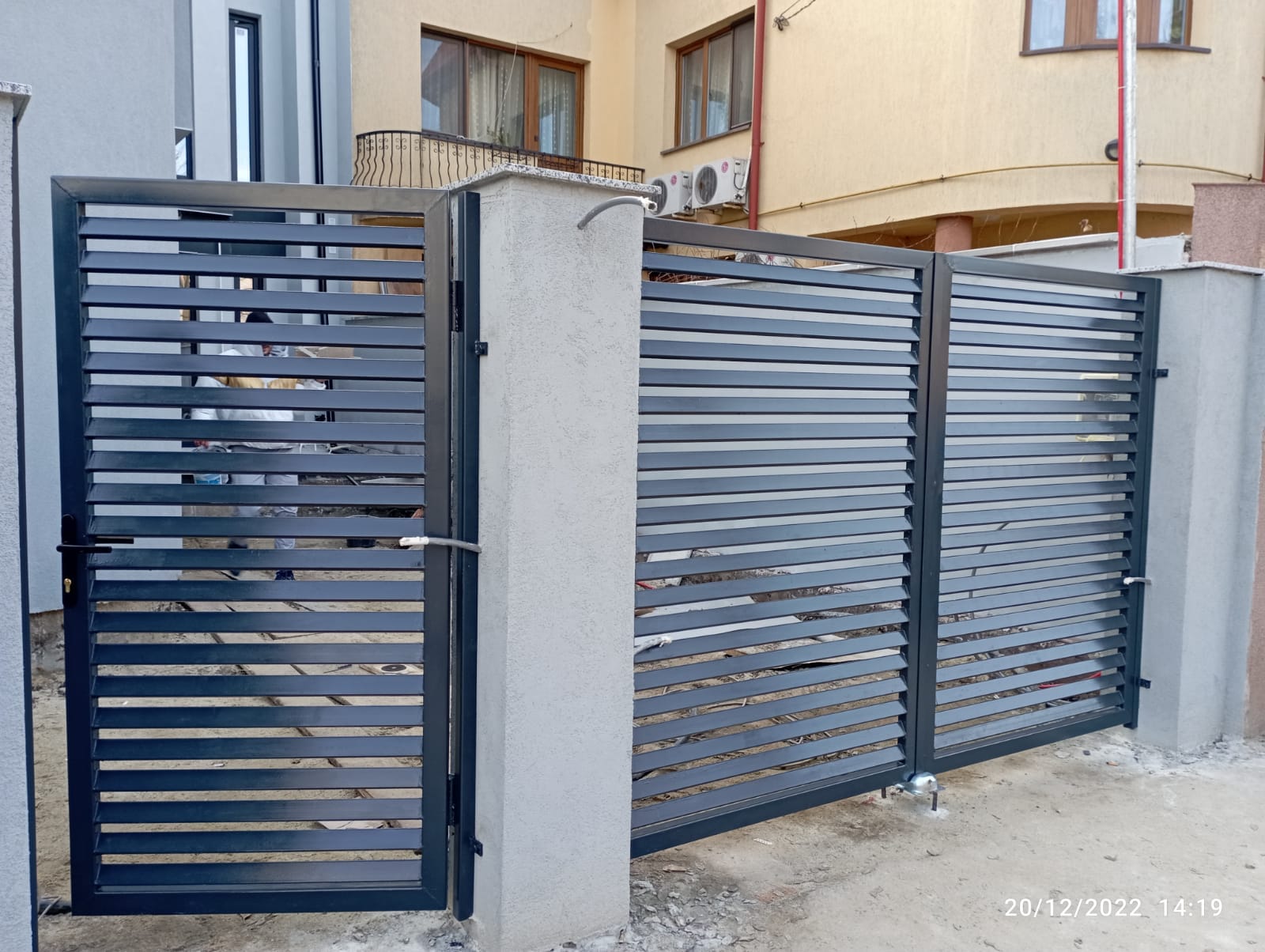 producator fier forjat casa poarta metal targoviste romania dan