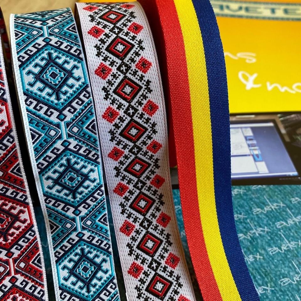 romania brasov producator banda textile industry design fabric model floral color avetex